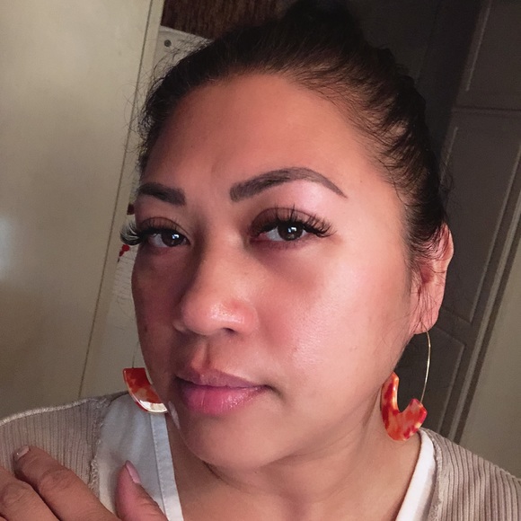 Geometric Dangle Earrings (Bloggers Favorite) - Picture 5 of 5